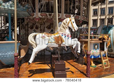 carousel horse