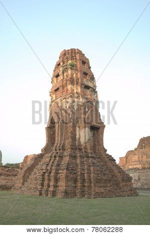 Ancient ruin pagoda