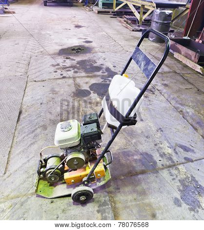 Small Gasoline Vibratory Plate