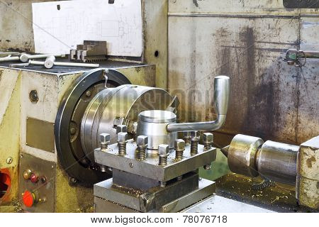 Spindles Of Metal Lathe Machine