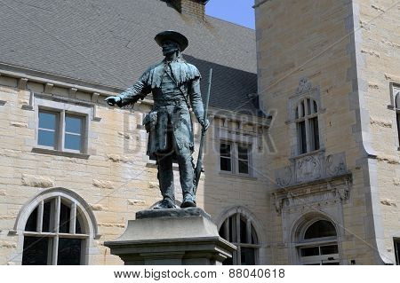 Statue of Louis Joliet (1903)