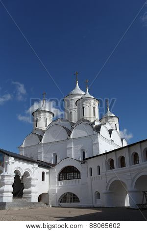 Spaso-Prilutsky  monastery