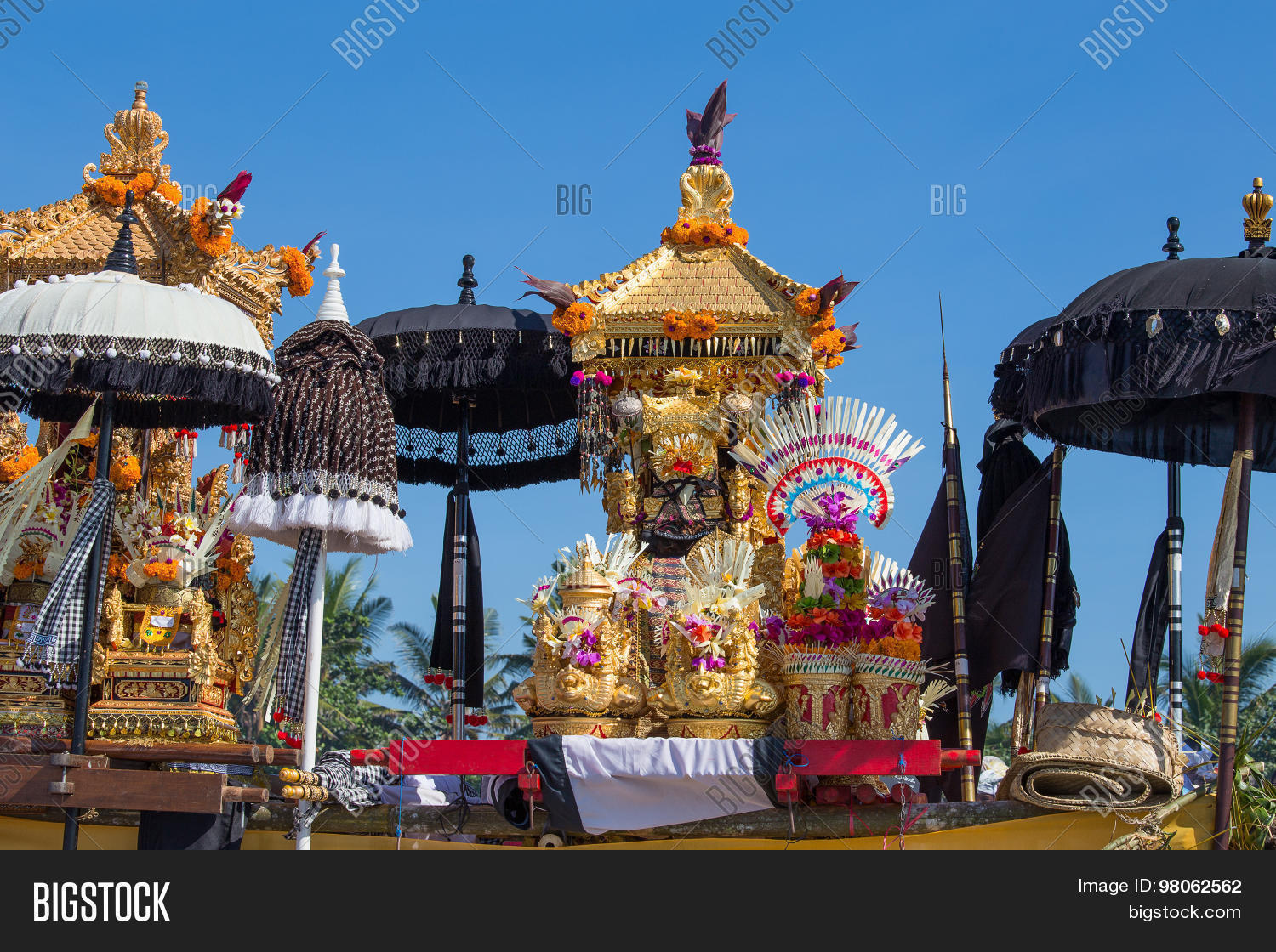 Traditional Balinese Image & Photo (Free Trial) | Bigstock