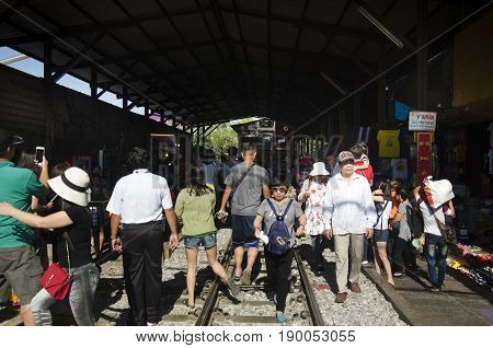 Travelers People Visit And Looking Mae Klong Railway Market Or Talat Rom Hup Meaning The Umbrella Pu