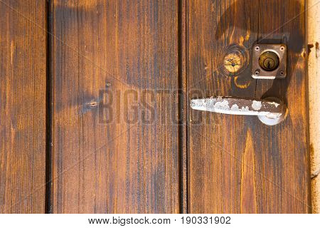 Jerago Abstract   Rusty Brass  Knocker   A