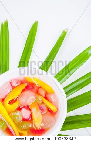 Thai Dessert (ruam Mit)