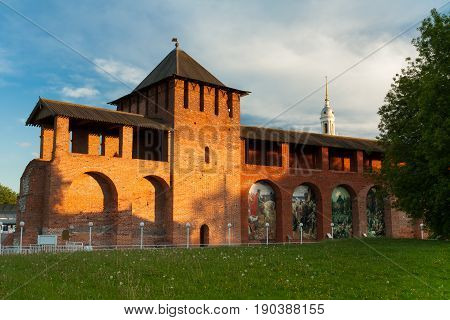 Kolomna Russia - June 2 2017: Kolomna Kremlin. View Of Inside Of Southern Wall Of Yamskaya (Trinity) Tower At Sunset Of Sun In Kolomna Moscow Region.