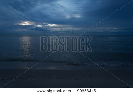 dark sky climate scene moody cloudy strom