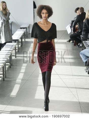 Pamella Roland - Fall 2017 Collection