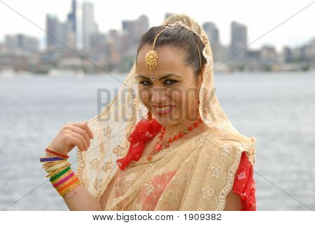 Indien gekleidet Braut
