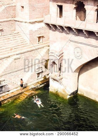 Jodhpur, India - Circa March, 2018. Toorji Ka Jhalra Or Toorji Step Well In Jodhpur.