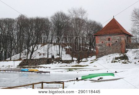 Trakai, Lithuania - January 02, 2013: Trakai Peninsula Castle. It Is Located On A Peninsula Between 