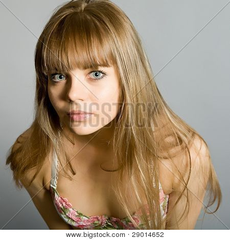 Den unge kvinde i linned