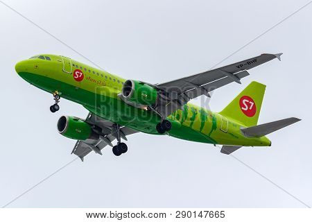 Moscow, Russia - March 17, 2019: Aircraft Airbus A319-114 Vp-bhf Of S7 - Siberia Airlines Going To L
