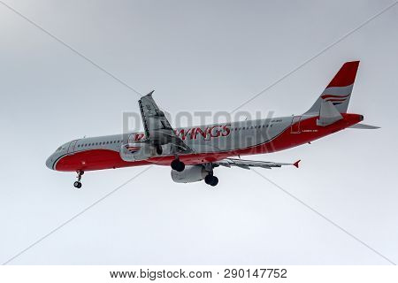 Moscow, Russia - March 17, 2019: Aircraft Airbus A321-231 Vp-bvo Of Red Wings Airline Going To Landi