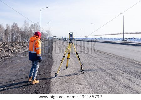Russia Kemerovo 2019-03-15. Land And Construction Surveyor Equipment. Geodesist Controls Robotic Tot
