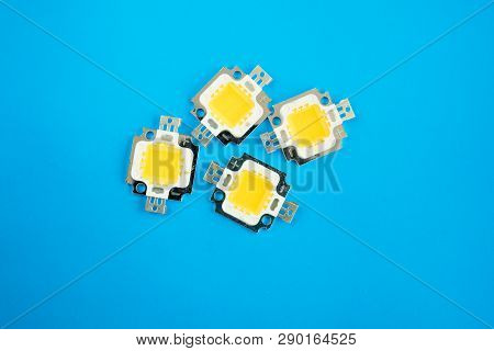 Warm White 10W Led Bulb, High Power Ic Smd Lamp