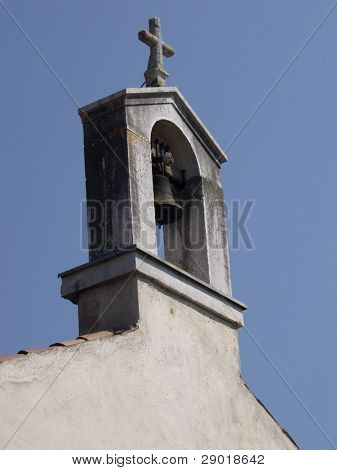 Kreuz auf der Spitze der Kirche