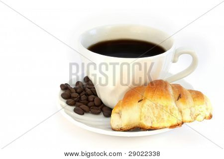 Croissant og coffy til morgenmad