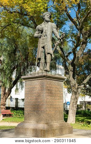 Evora, Portugal - Circa March 2019: Statue Of Vasco Da Gama Presented To Evora By The South African 