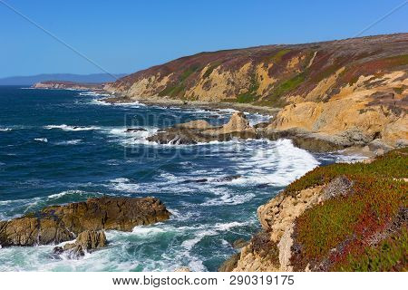 Pacific Coastal Line Of Bodega Bay In California, Usa. High Waves Of Rugged Shoreline Near Bodega He