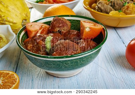 Moroccan Kefta Tagine