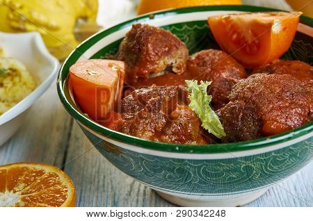 Moroccan Kefta Tagine