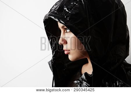 Portrait Of Fashion Beautiful Brunette Girl Wearing Black Leather Jacket With Fresh Daily Makeup Pos