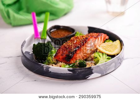 Glazed Salmon Fillet With Broccoli.style Hugge.selective Focus
