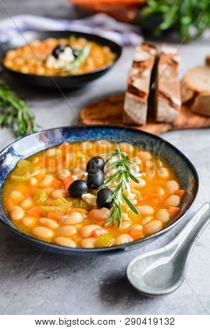 Fasolatha – Delicious Greek White Bean Soup