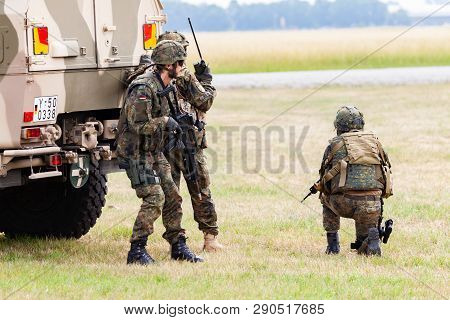 Feldkirchen / Germany - June 9, 2018: German Soldiers On An Exercise At Open Day On Day Of The Bunde