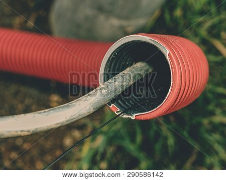 Detail Of Steel Earthing In Ribbed Tube