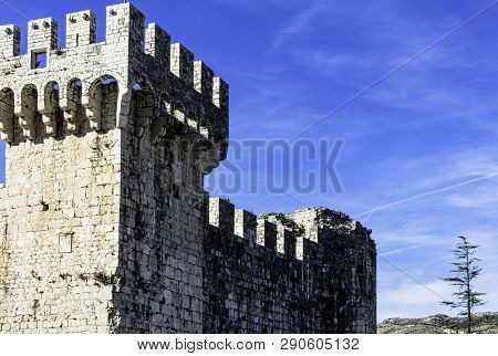 Trogir, Dalmatia, Croatia - October 29: Fortress Kamerlengo In Historic City Of Trogir On October 29