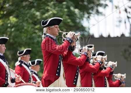 Washington, D.c., Usa - July 4, 2018, The National Independence Day Parade, The Old Guard Fife And D