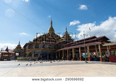 Phaung Daw Oo Pagoda, Inle lake, Shan state, Myanmar