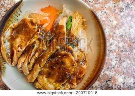 Japanese Butadon Pork Bowl Rice With Black Pepper Sauce