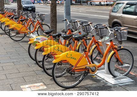 Taipei, Taiwan - Feb 19, 2019 : Ubike ( Youbike ) Station. Ubike Is A Popular Network Of Rental Bicy