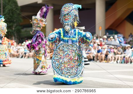 Indianapolis, Indiana, Usa - May 26, 2018, Members Of The Mexican Themed Dancing Group, Ballet Folkl
