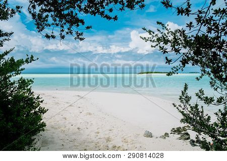Travel And Rest On The Maldives - Paradise Islands.