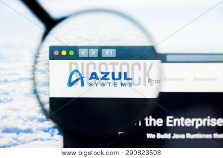 Los Angeles, California, Usa - 21 March 2019: Illustrative Editorial Of Azul Website Homepage. Azul 