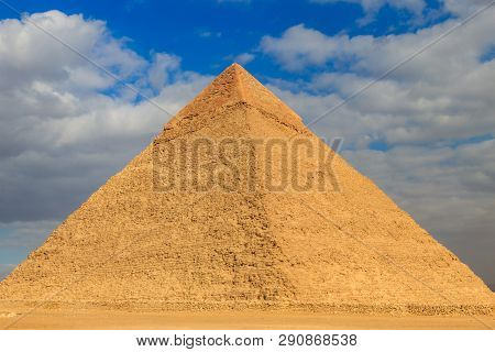 Pyramid Of Khafre Or Of Chephren Is The Second-tallest And Second-largest Of The Ancient Egyptian Py