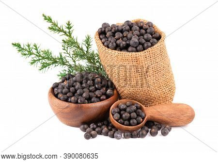 Dry Juniper Berries With In Small Burlap Sack, Isolated On White Background. Common Juniper Fruits I