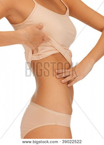 helle Closeup Bild vom Körper der Frau in Beige Baumwolle undrewear