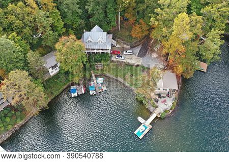 Lake Santeetlah, North Carolina - October 12, 2020 - Aerial View Of Lake Homes On Lakeshore On Autum