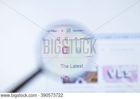 New York, Usa - 29 September 2020: Weheartit.com Company Website With Logo Close Up, Illustrative Ed