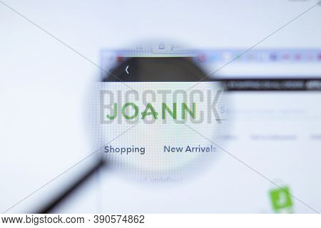 New York, Usa - 29 September 2020: Joann Joann.com Company Website With Logo Close Up, Illustrative 