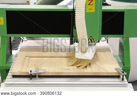 Cnc Milling Machine. Machine For High-quality Milling And Engraving Surfaces Of Parts. Milling And E