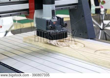 Cnc Milling Machine. Machine For High-quality Milling And Engraving Surfaces Of Parts. Milling And E