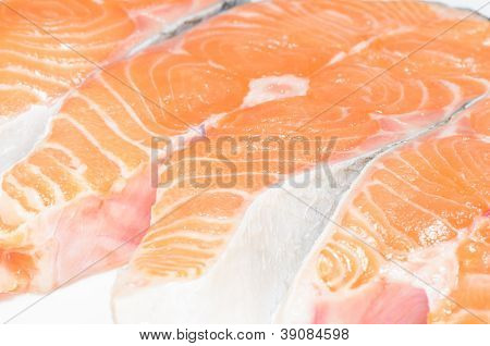 Lachs Fisch in Scheiben geschnitten