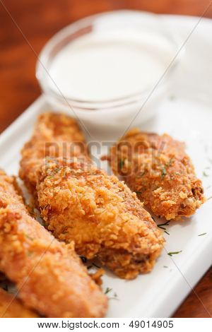 Kyllingevinger med sauce